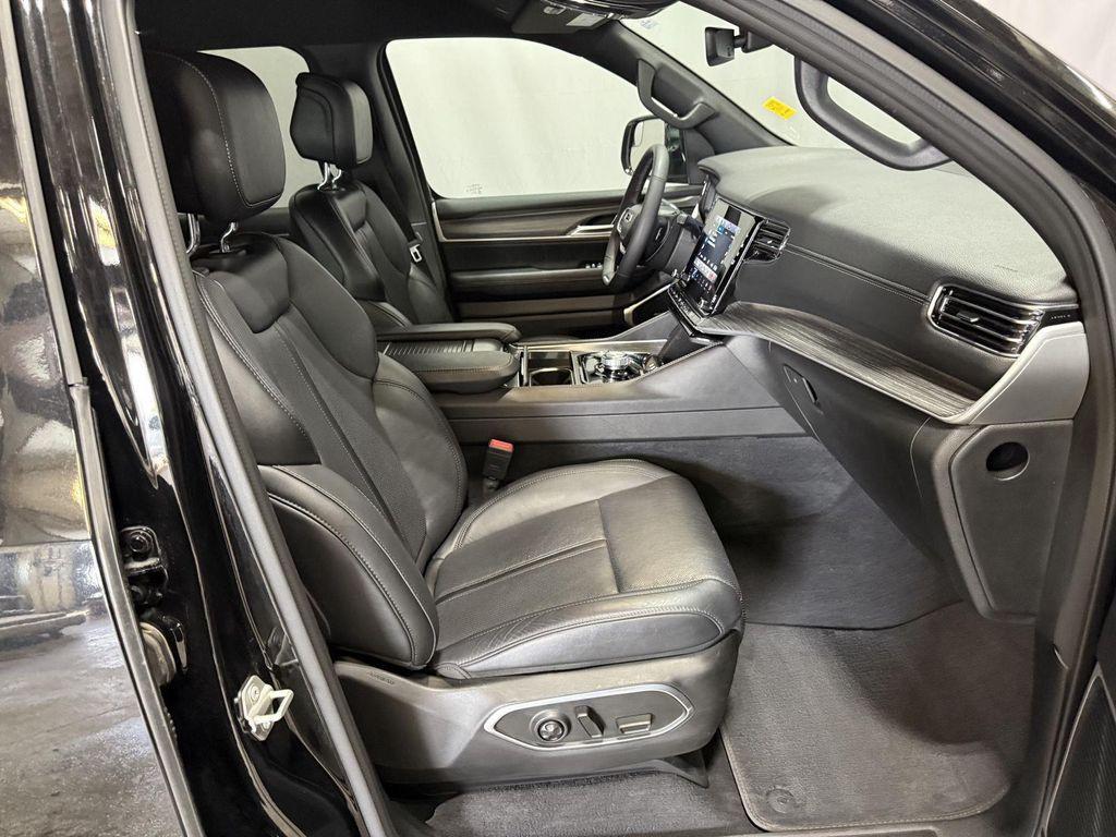 used 2024 Jeep Wagoneer car, priced at $52,995