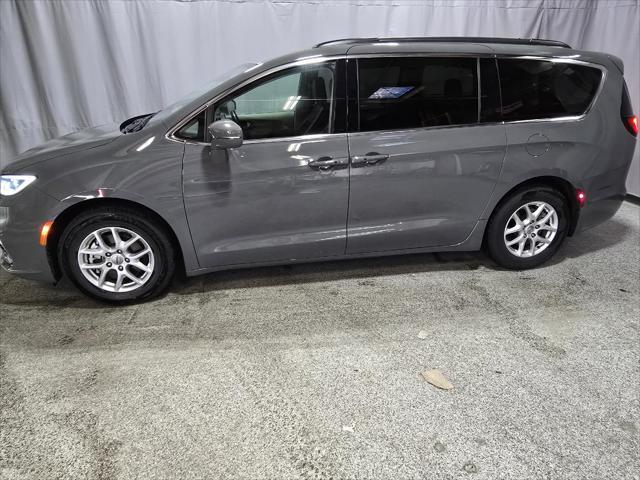 used 2022 Chrysler Pacifica car, priced at $24,995