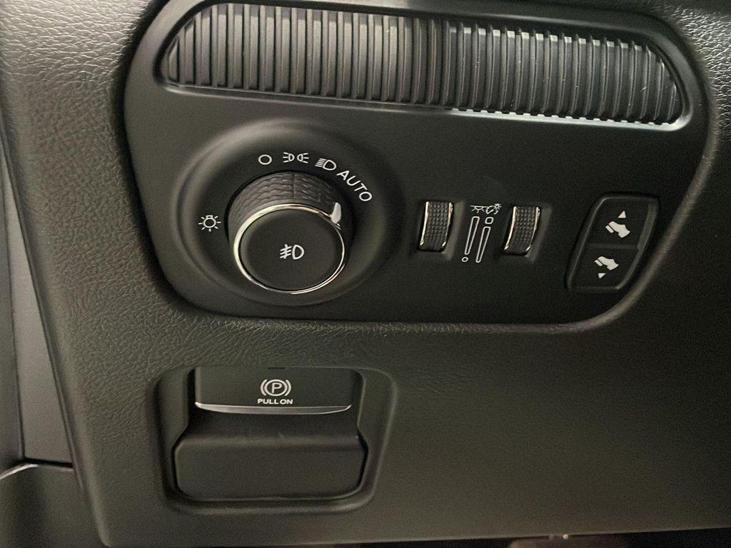 used 2024 Jeep Wagoneer L car, priced at $45,995
