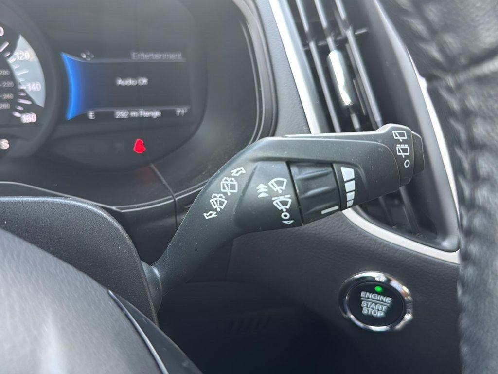 used 2024 Ford Edge car, priced at $26,995