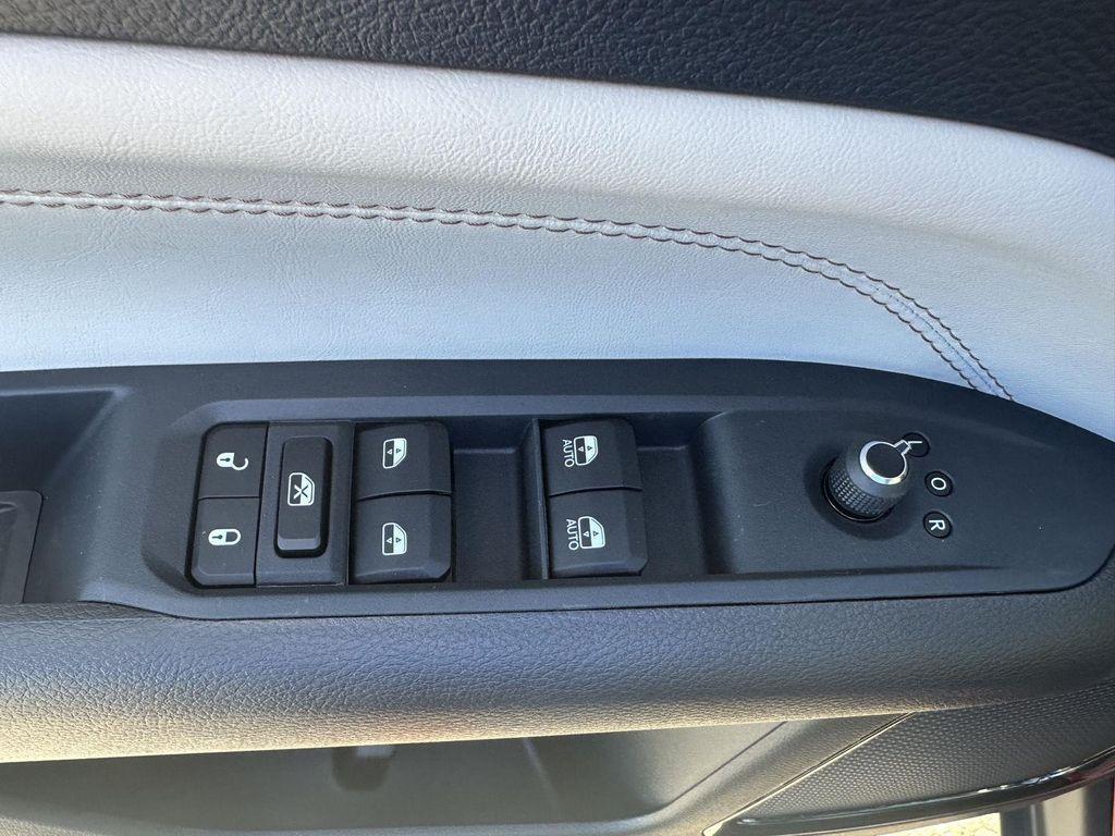 new 2026 Jeep Compass car, priced at $32,995