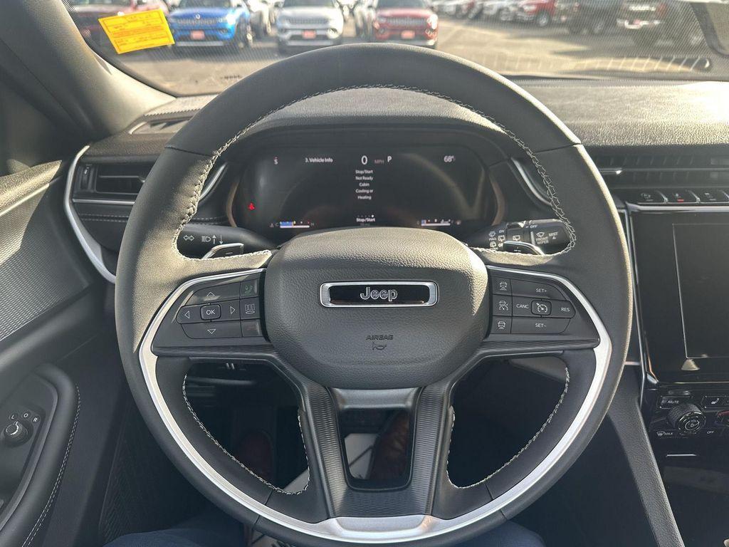 new 2025 Jeep Grand Cherokee L car, priced at $44,495