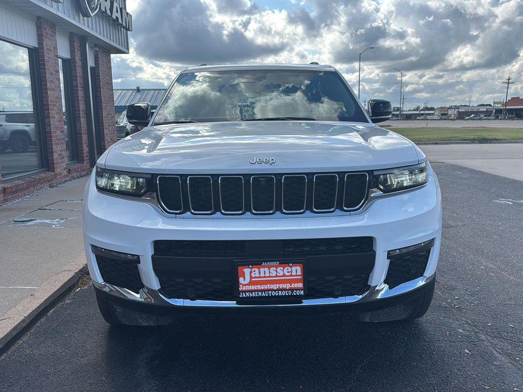 used 2024 Jeep Grand Cherokee L car, priced at $36,995