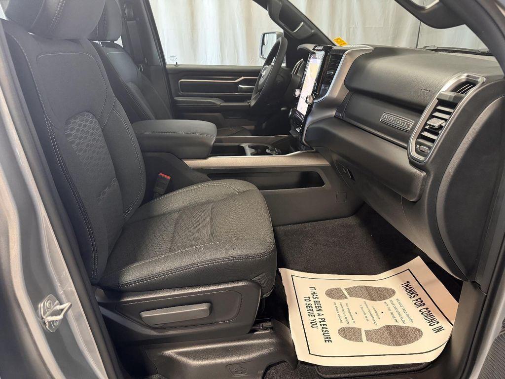 new 2025 Ram 1500 car, priced at $49,961