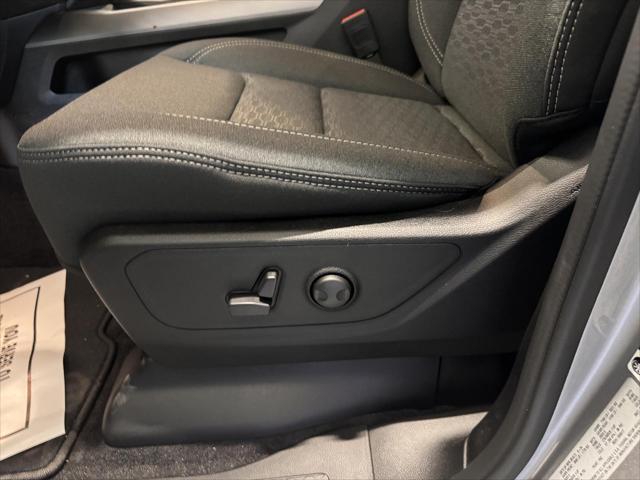 new 2025 Ram 1500 car, priced at $54,735