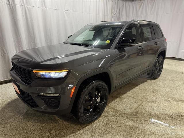 new 2025 Jeep Grand Cherokee car, priced at $51,960