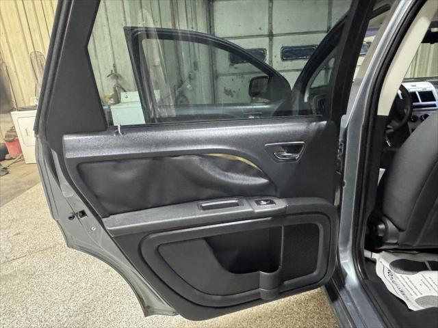 used 2009 Dodge Journey car, priced at $5,995