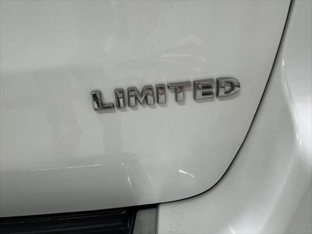 used 2019 Jeep Grand Cherokee car, priced at $18,995