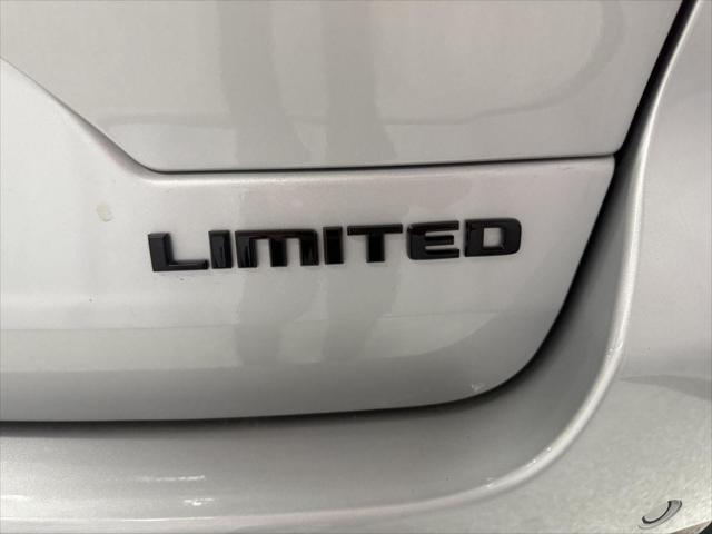 new 2025 Jeep Grand Cherokee car, priced at $51,682