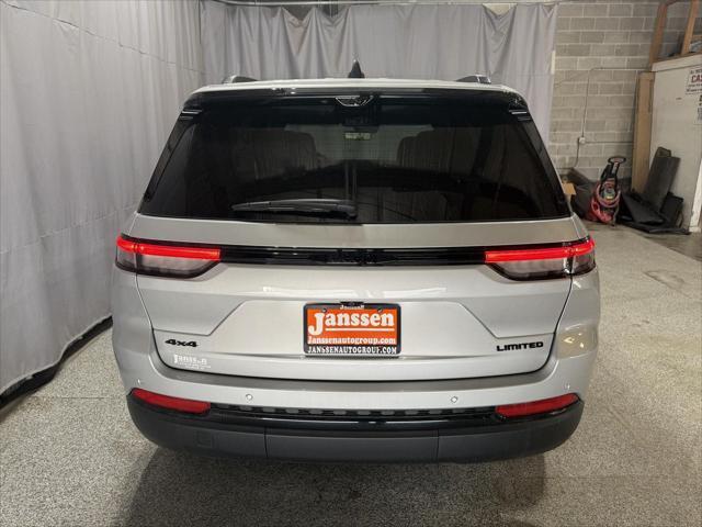 new 2025 Jeep Grand Cherokee car, priced at $51,682