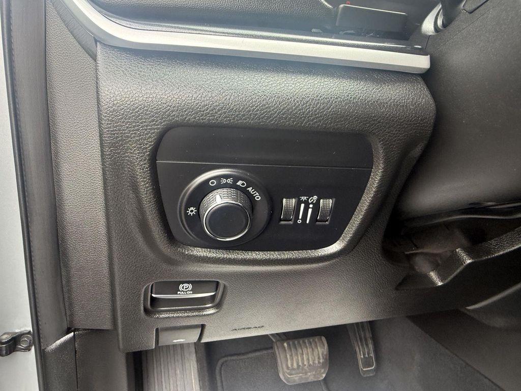 used 2023 Jeep Grand Cherokee L car, priced at $28,995