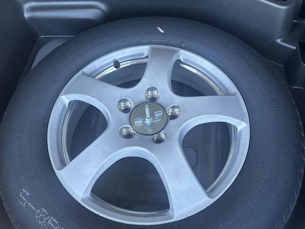 used 2024 Jeep Grand Cherokee car, priced at $29,995