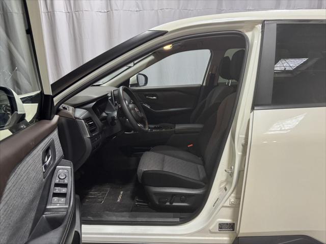 used 2023 Nissan Rogue car, priced at $23,995