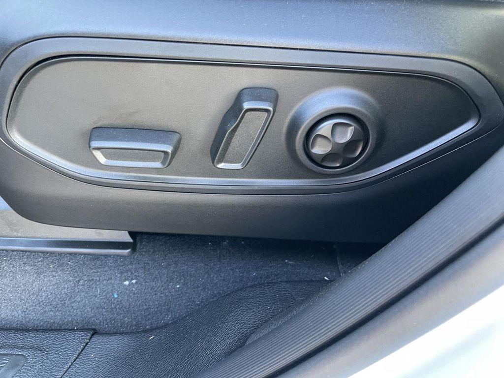 new 2025 Jeep Grand Cherokee car, priced at $41,745