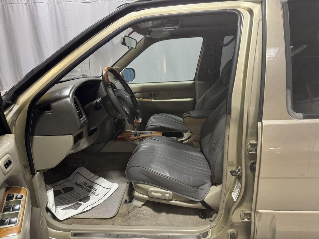 used 2002 INFINITI QX4 car, priced at $3,795
