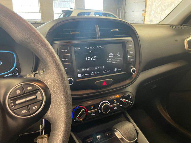 used 2024 Kia Soul car, priced at $16,822
