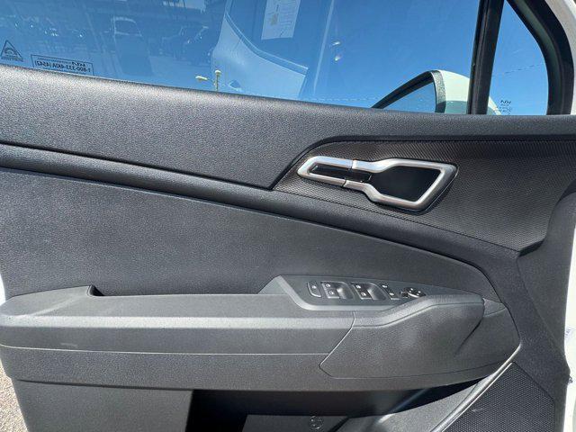 used 2023 Kia Sportage Hybrid car, priced at $25,301