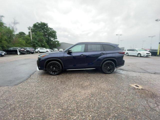 used 2024 Toyota Highlander car, priced at $46,463