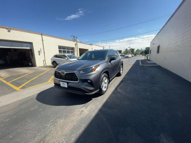 used 2023 Toyota Highlander car, priced at $34,724