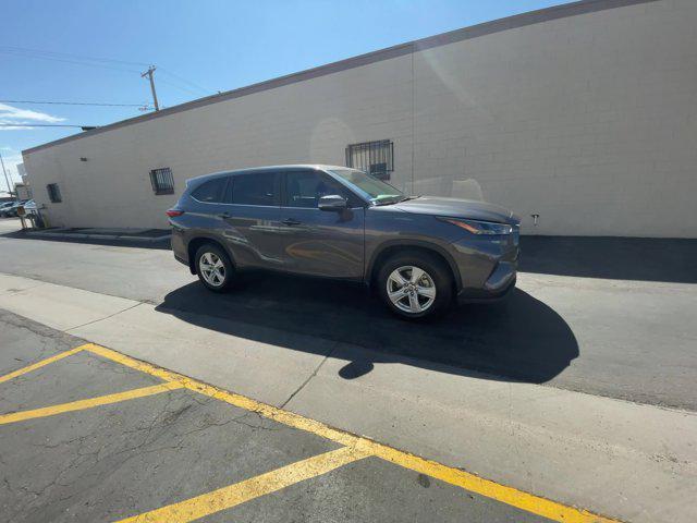 used 2023 Toyota Highlander car, priced at $35,494