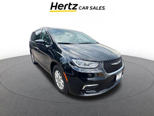 used 2024 Chrysler Pacifica car, priced at $34,829
