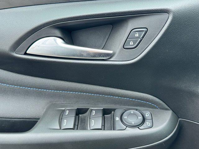 used 2025 Buick Envista car, priced at $26,002