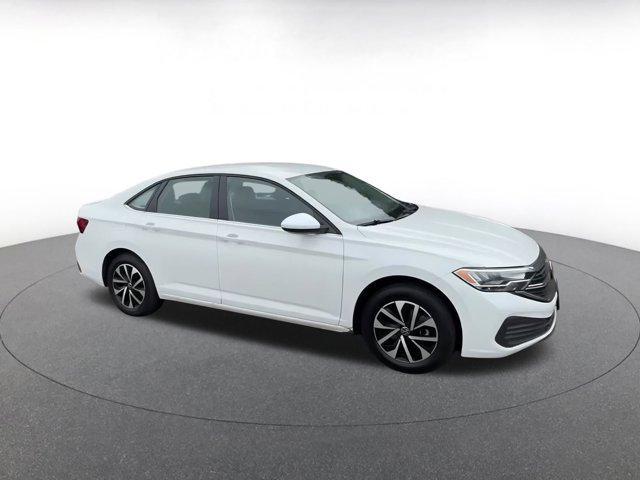 used 2024 Volkswagen Jetta car, priced at $17,664
