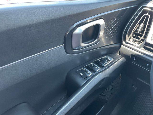 used 2024 Kia Sorento car, priced at $28,437