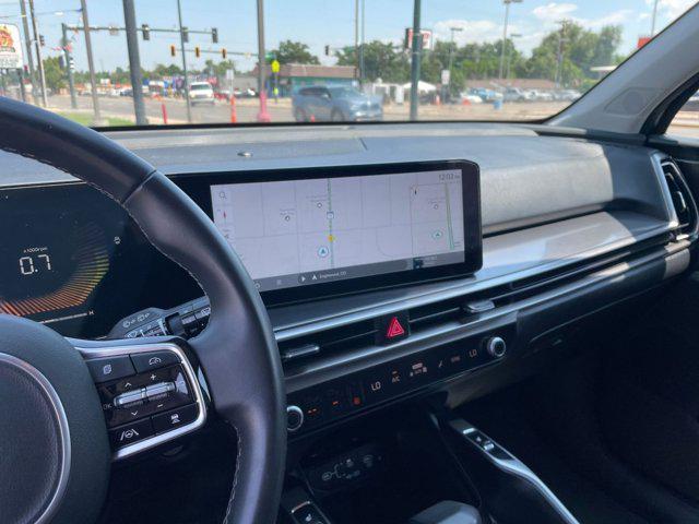 used 2024 Kia Sorento car, priced at $28,437