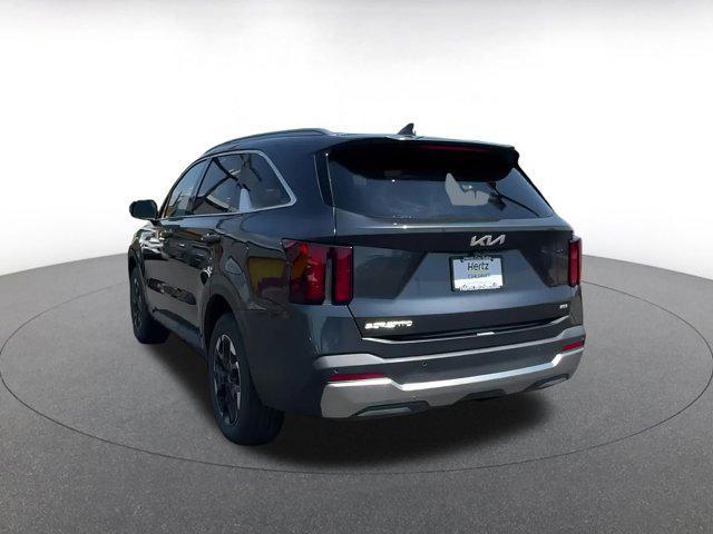 used 2024 Kia Sorento car, priced at $28,437