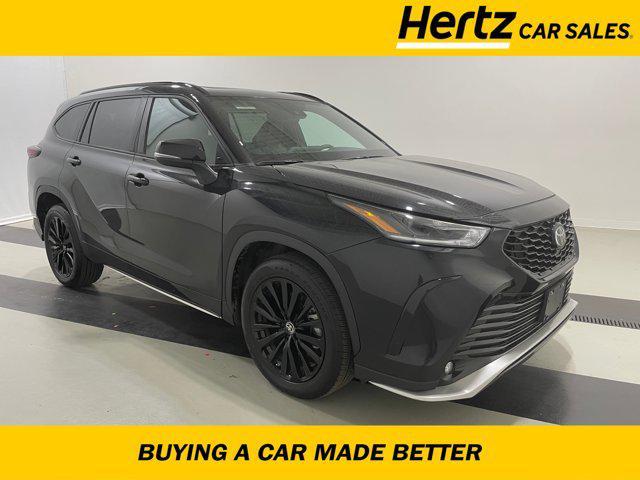 used 2024 Toyota Highlander car, priced at $45,324