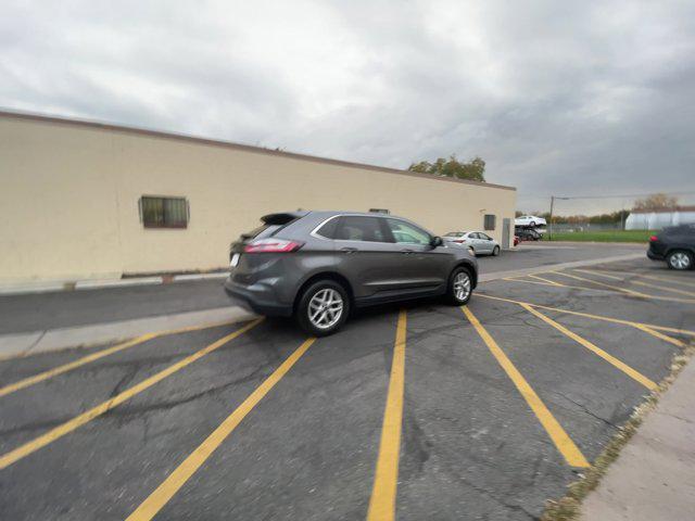 used 2022 Ford Edge car, priced at $19,352