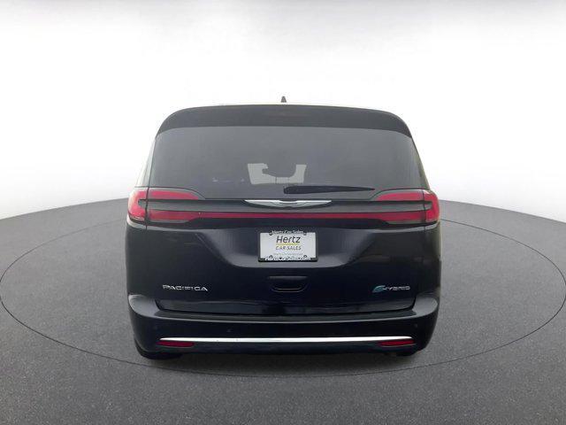 used 2023 Chrysler Pacifica Hybrid car, priced at $30,372
