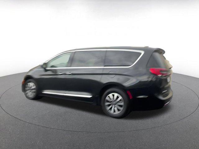 used 2023 Chrysler Pacifica Hybrid car, priced at $30,372