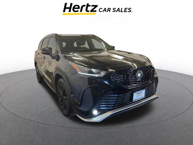 used 2024 Toyota Highlander car, priced at $44,282