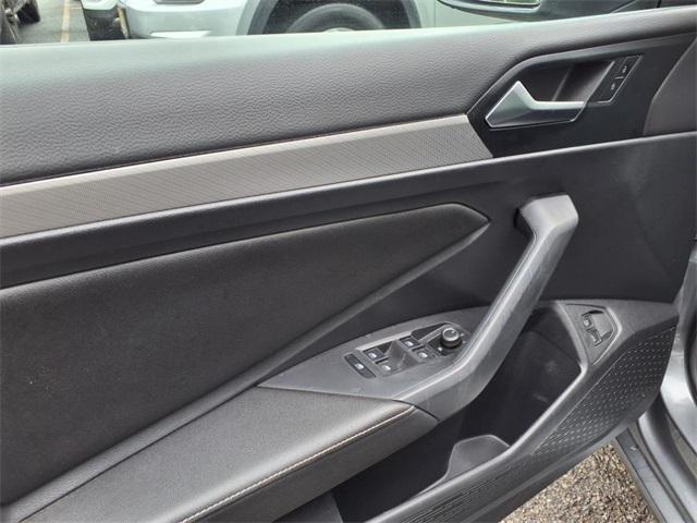 used 2022 Volkswagen Jetta car, priced at $20,833