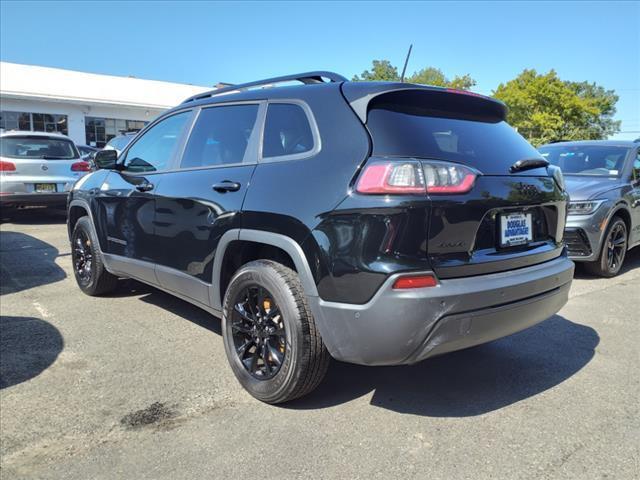 used 2023 Jeep Cherokee car, priced at $28,676