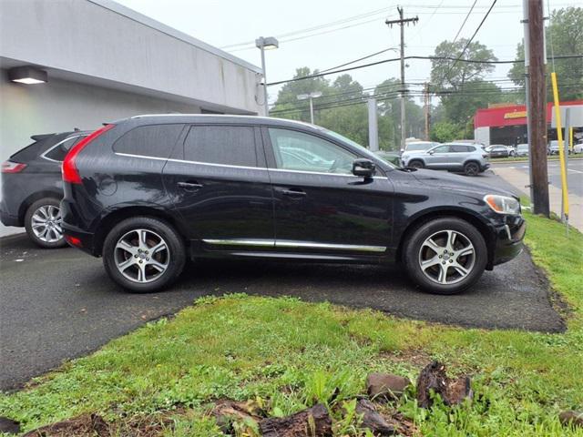 used 2015 Volvo XC60 car, priced at $15,668