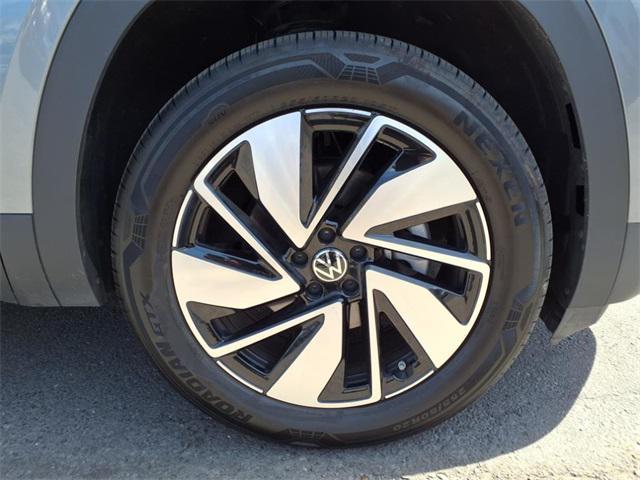 used 2024 Volkswagen Atlas car, priced at $38,987