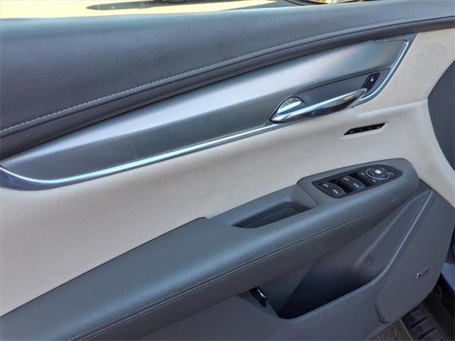 used 2017 Cadillac XT5 car, priced at $12,499