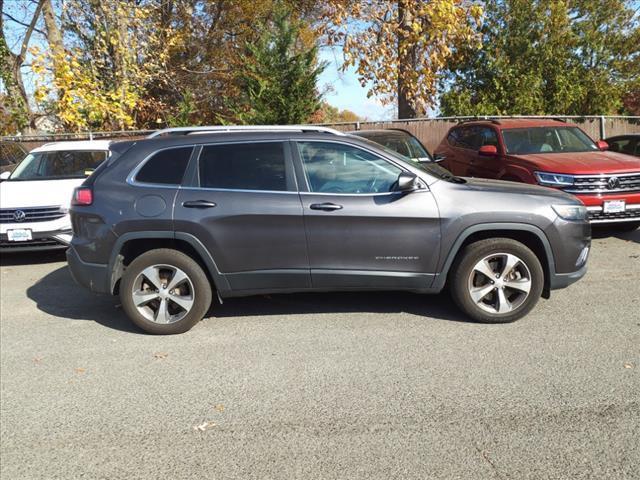 used 2019 Jeep Cherokee car, priced at $23,859