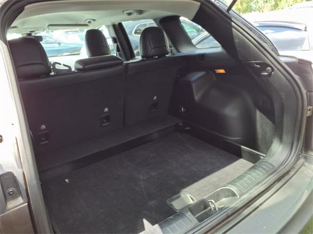 used 2023 Jeep Cherokee car, priced at $26,878