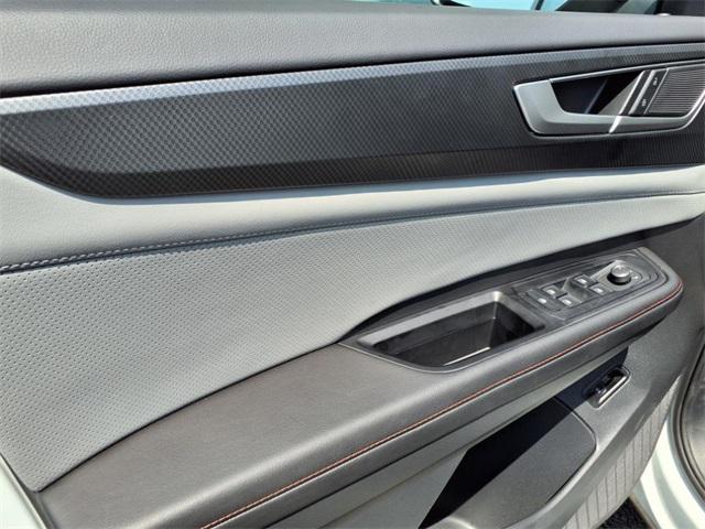 used 2025 Volkswagen Atlas car, priced at $47,988