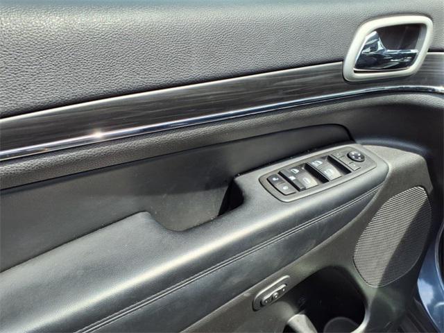 used 2021 Jeep Grand Cherokee car, priced at $28,489