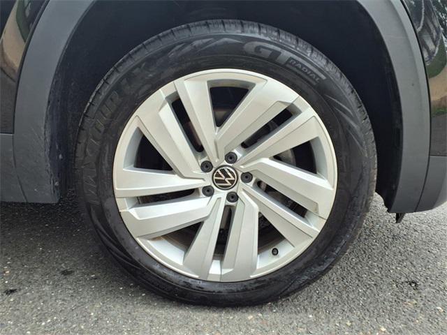 used 2022 Volkswagen Atlas Cross Sport car, priced at $29,899