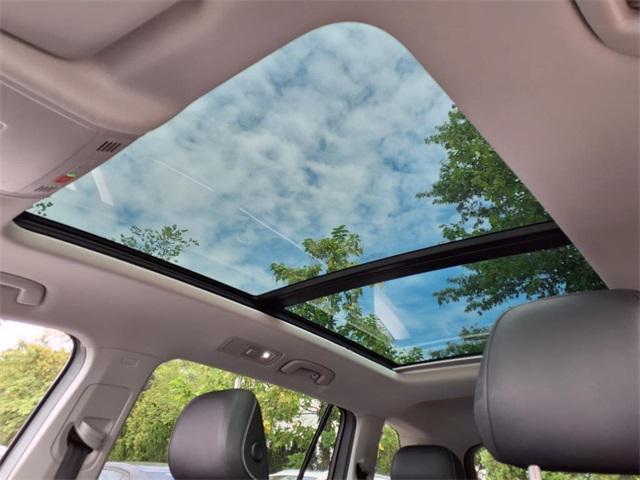 used 2022 Volkswagen Tiguan car, priced at $27,487