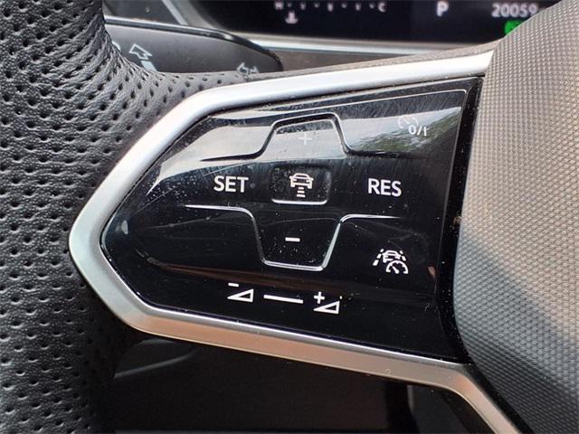 used 2022 Volkswagen Tiguan car, priced at $28,877