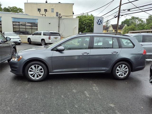 used 2016 Volkswagen Golf SportWagen car, priced at $12,787