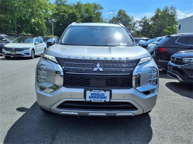 used 2022 Mitsubishi Outlander car, priced at $25,268