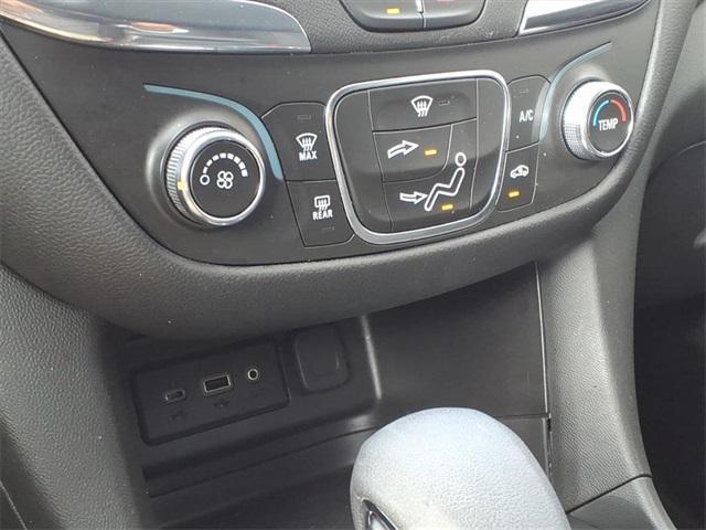 used 2023 Chevrolet Equinox car, priced at $22,989